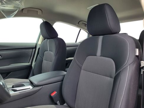 New 2025 Nissan Sentra SV image 30