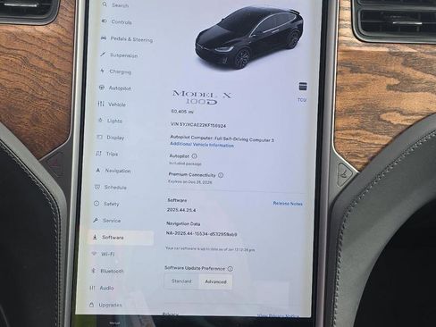 Used 2019 Tesla Model X 100D image 8