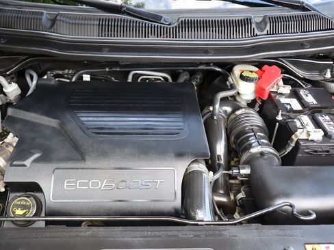 Used 2017 Ford Explorer Sport w/ Equipment Group 401A AWD/4WD image 42