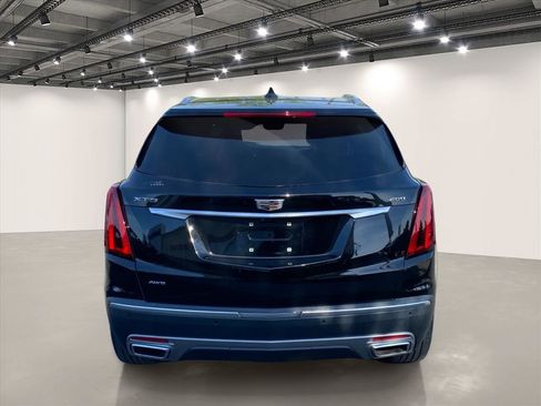 Used 2021 Cadillac XT5 Premium Luxury AWD/4WD image 6