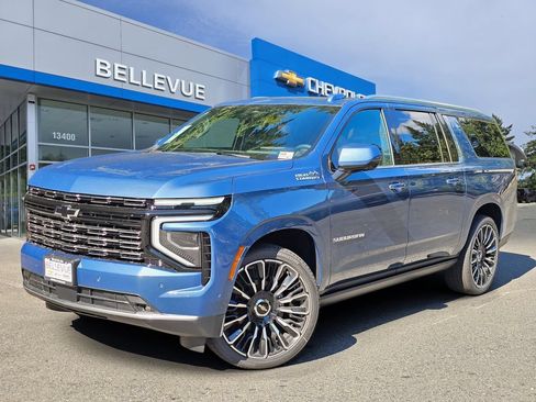 New 2026 Chevrolet Suburban High Country AWD/4WD image 1