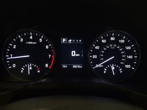 Used 2018 Hyundai Elantra SEL FWD image 23