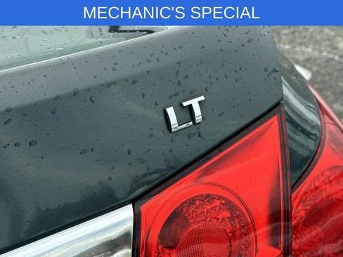 Used 2014 Chevrolet Cruze LT w/ Technology Package image 9