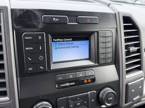 Used 2020 Ford F450 XL w/ Power Equipment Group image 48