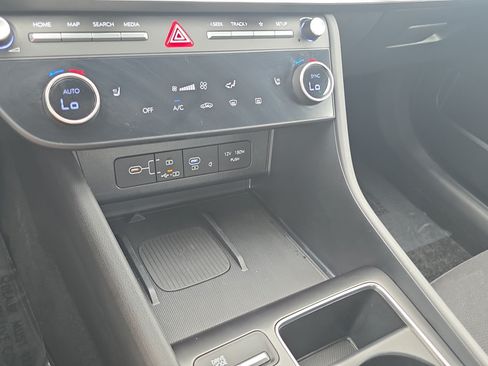 Certified 2026 Hyundai Sonata SEL AWD/4WD image 21