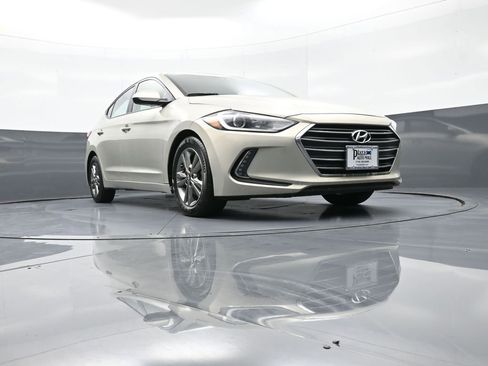Used 2017 Hyundai Elantra Value Edition w/ Cargo Package image 27