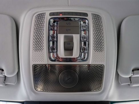 Used 2024 Mercedes-Benz Maybach GLS 600 4MATIC image 28