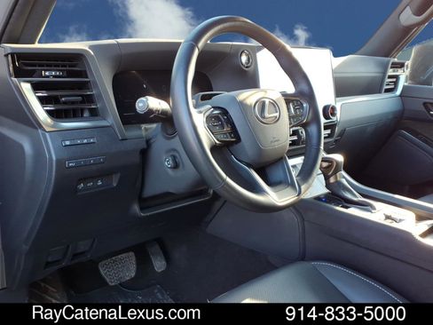 Certified 2024 Lexus GX 550 4D Sport Utility w/ Accessory Package (2T) image 9