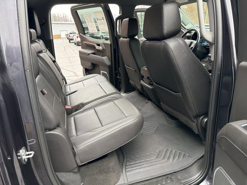 Used 2022 Chevrolet Silverado 1500 LT Trail Boss w/ LT Trail Boss Premium Package image 16