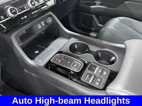 Used 2025 Honda Pilot EX-L image 19