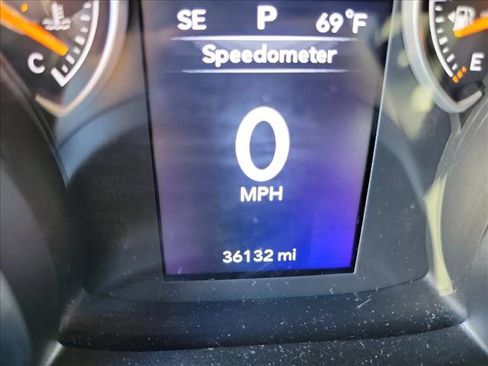 Used 2020 Jeep Wrangler Unlimited Sport image 19