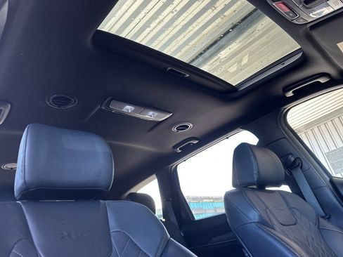Used 2023 Kia Telluride EX X-Line AWD/4WD image 17