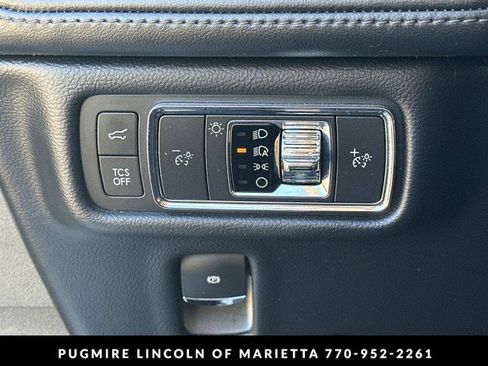 Used 2021 Lincoln Nautilus Reserve w/ Cargo Utility Package image 34