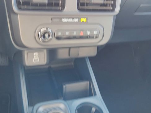 New 2025 Ford Maverick XL w/ Equipment Group 101A image 21