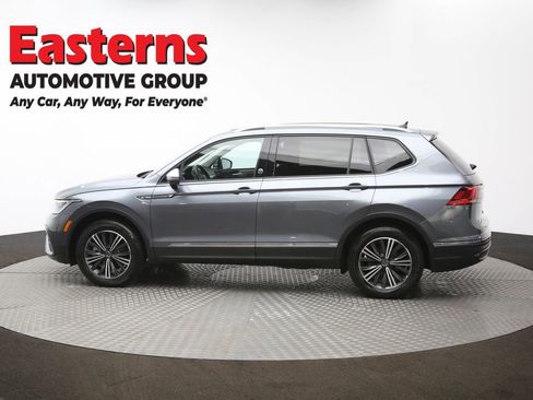 Used 2024 Volkswagen Tiguan Wolfsburg Edition image 60