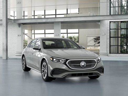 New 2026 Mercedes-Benz E 450 4MATIC Sedan image 9