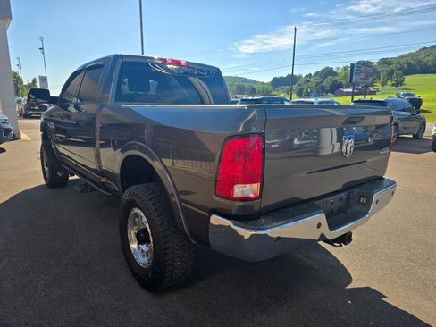 Used 2017 RAM 2500 Tradesman w/ Chrome Appearance Group AWD/4WD image 5