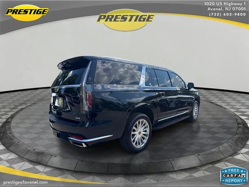 Used 2023 Cadillac Escalade ESV Premium Luxury AWD/4WD image 5