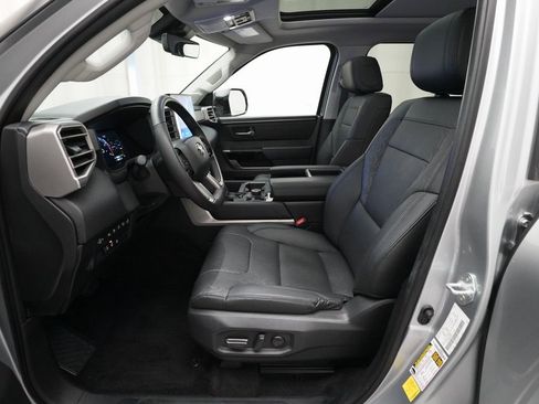 Used 2024 Toyota Tundra Limited image 7