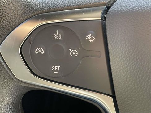 Used 2022 Chevrolet Traverse LS w/ Midnight/Sport Edition image 25