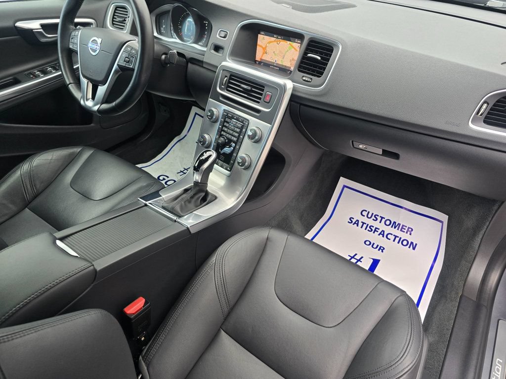 Used 2018 Volvo S60 T5 Inscription Platinum w/ Climate Package FWD image 19