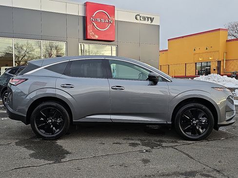 Certified 2025 Nissan Murano SV image 7