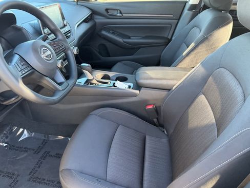 Certified 2025 Nissan Altima 2.5 S image 18