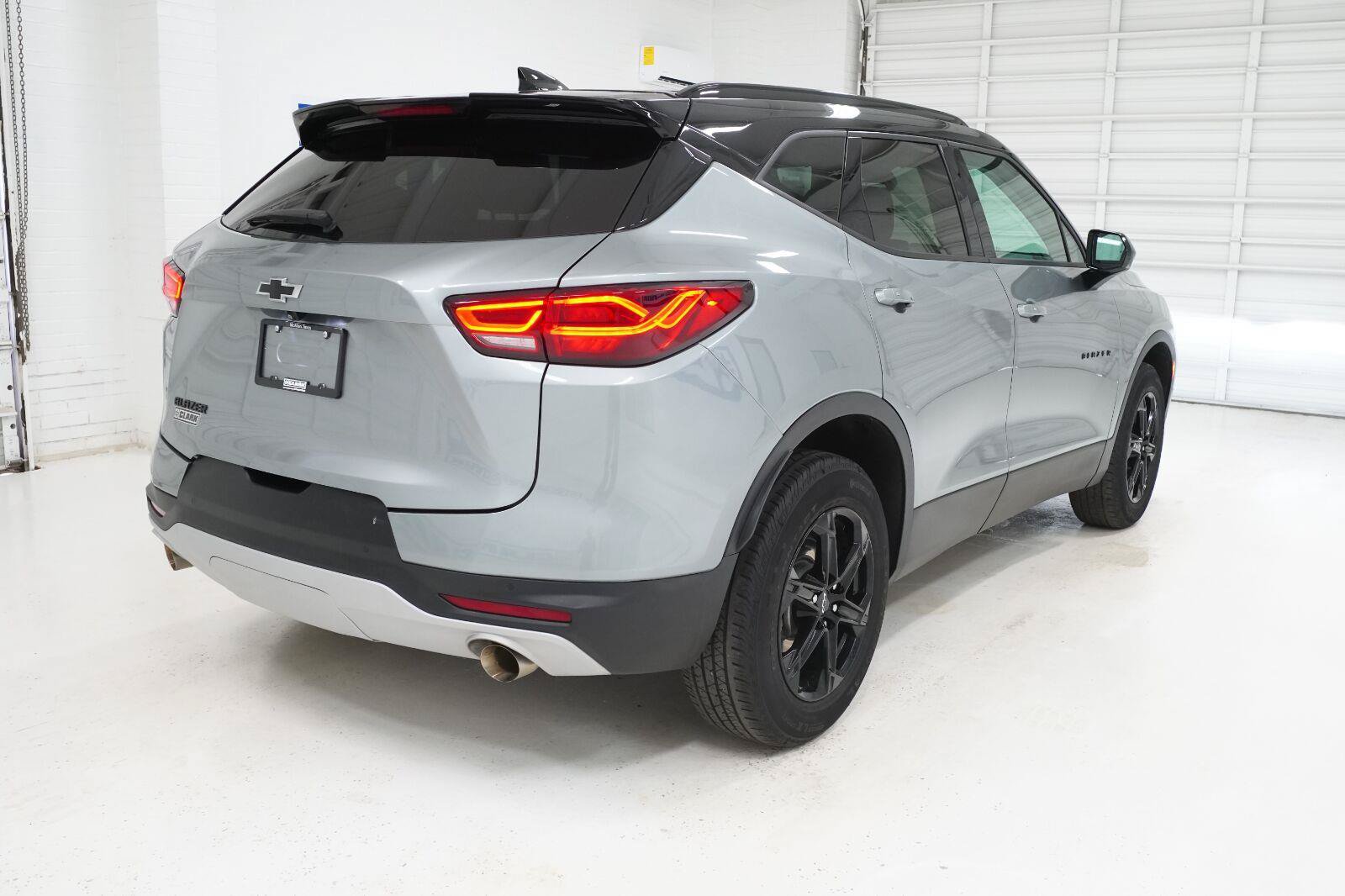 Used 2024 Chevrolet Blazer LT w/ Convenience Package FWD image 24