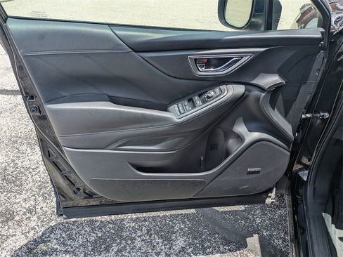 Used 2021 Subaru Forester Limited w/ Popular Package #3 image 14