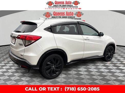 Used 2022 Honda HR-V Sport image 7