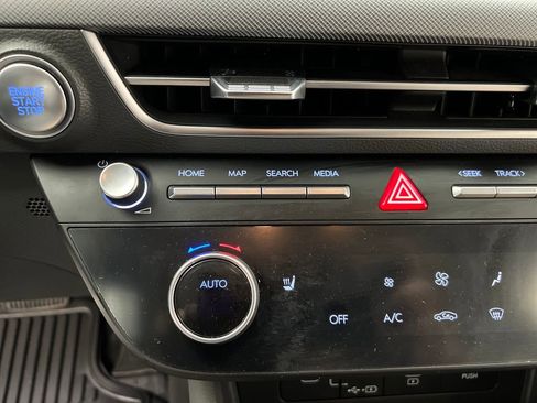 Used 2025 Hyundai Sonata SEL image 46