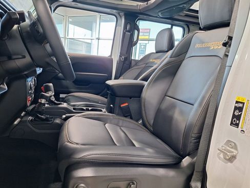 New 2025 Jeep Wrangler Unlimited Rubicon 392 image 12
