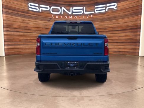 Used 2023 Chevrolet Silverado 1500 ZR2 w/ Technology Package image 6