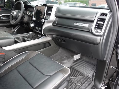 Used 2025 RAM 1500 Laramie w/ Sport Appearance Package AWD/4WD image 44