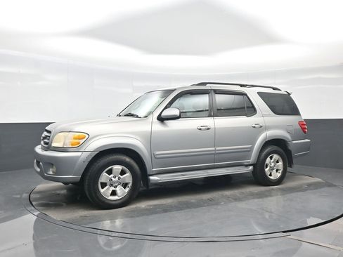 Used 2003 Toyota Sequoia Limited RWD image 2