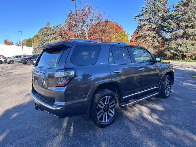 Used 2021 Toyota 4Runner Limited AWD/4WD image 3