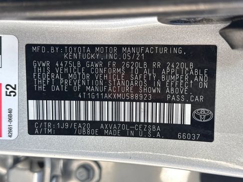 Used 2021 Toyota Camry SE image 29