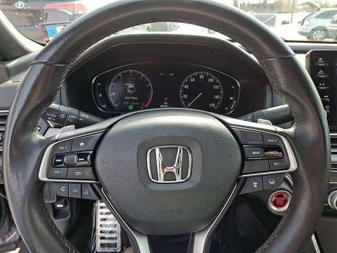 Used 2018 Honda Accord Sport image 21