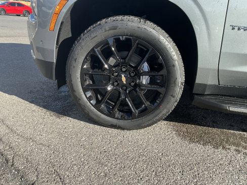 New 2026 Chevrolet Tahoe Premier w/ Sun And Tow Package image 11