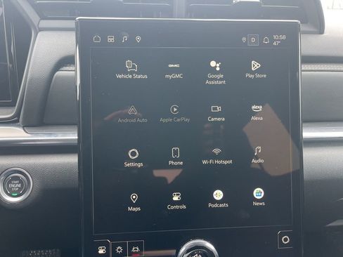 Used 2025 GMC Terrain Elevation image 21