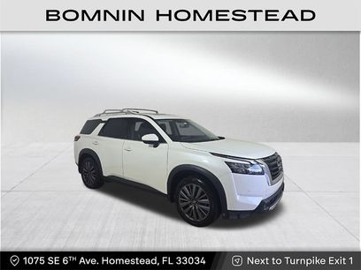 Used 2022 Nissan Pathfinder SL w/ SL Premium Package