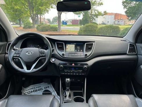 Used 2016 Hyundai Tucson Limited w/ Option Group 03 AWD/4WD image 25