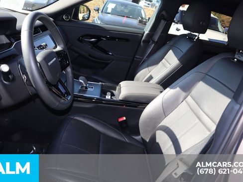 Used 2024 Land Rover Range Rover Evoque Dynamic SE image 11