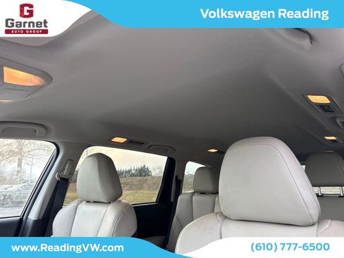 Used 2023 Subaru Ascent Limited image 12