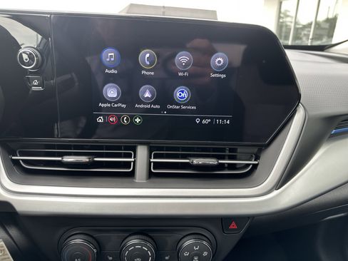 Used 2026 Chevrolet Trax LS w/ LS Convenience Package FWD image 17