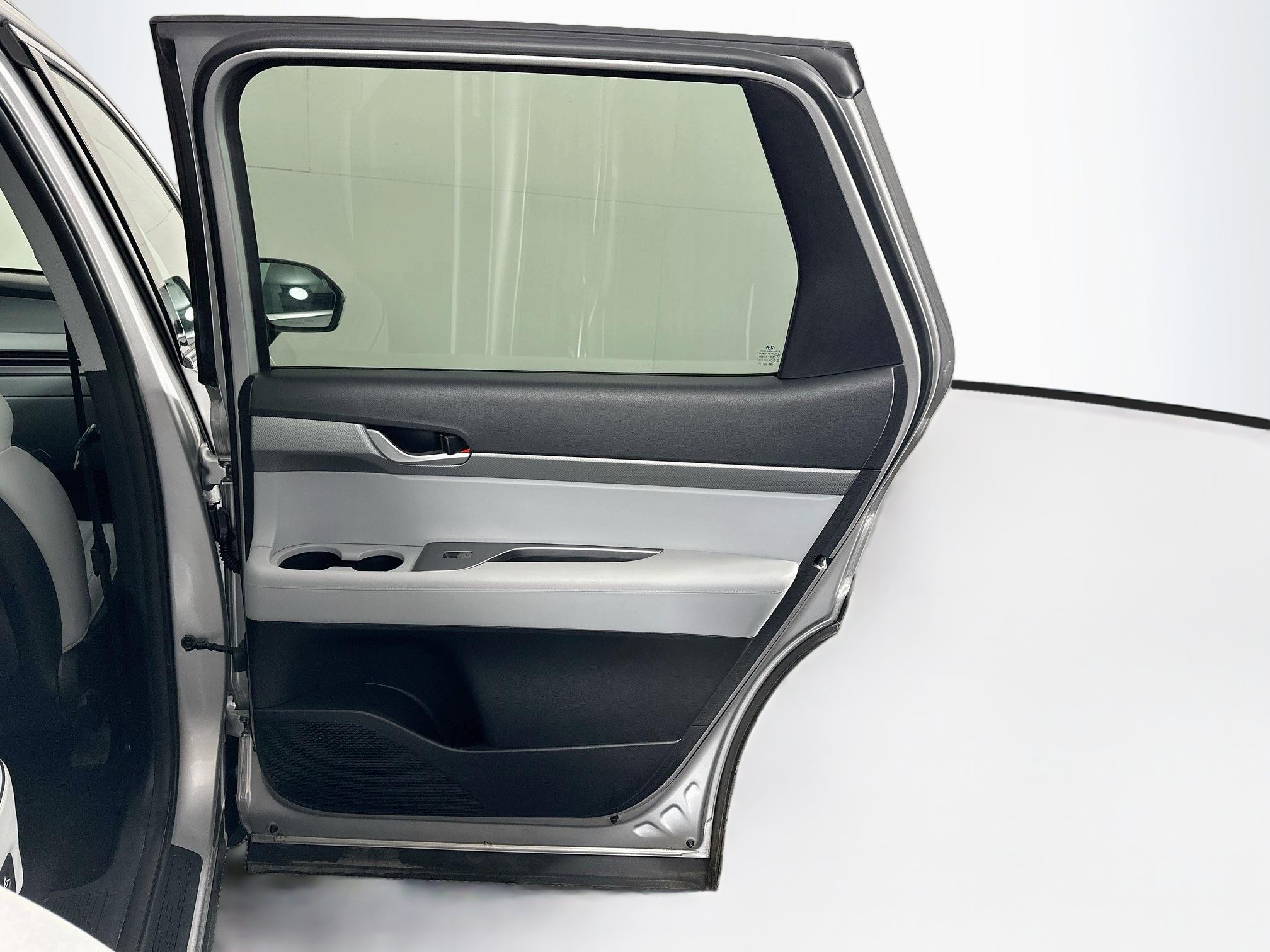 Used 2025 Hyundai Palisade SEL FWD image 33