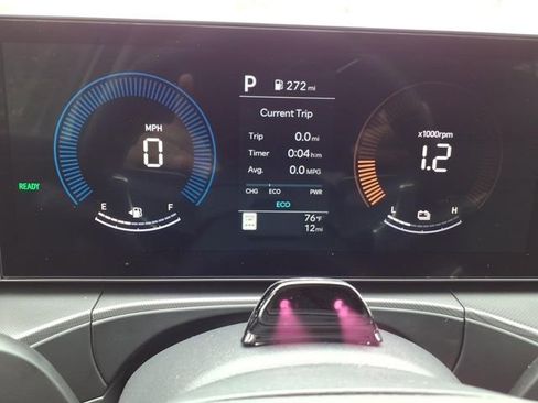New 2026 Hyundai Santa Fe SEL FWD image 25