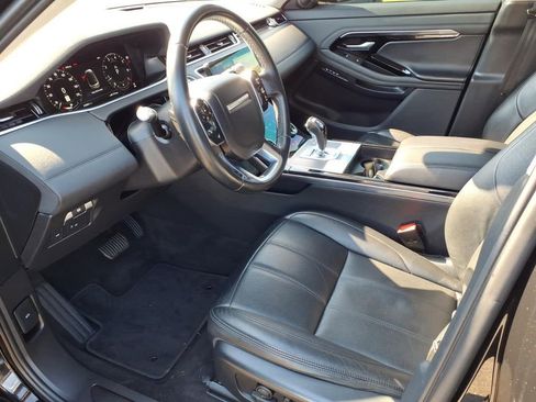Used 2020 Land Rover Range Rover Evoque SE image 13