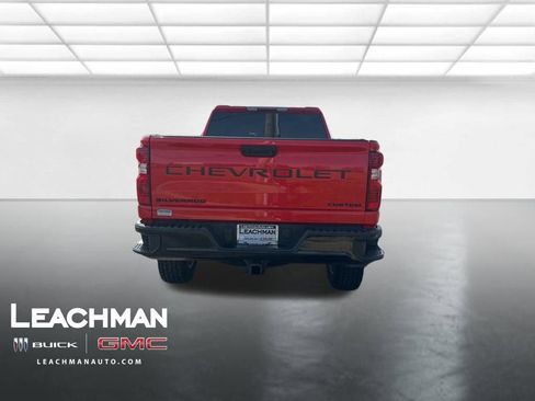 Certified 2022 Chevrolet Silverado 2500 Custom w/ Custom Value Package image 5