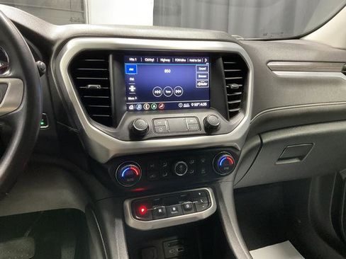 Used 2020 GMC Acadia SLT w/ Driver Alert Package II image 26